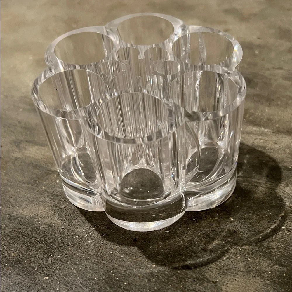 Clear Acrylic Flower Pen & Makeup Brush Organizer